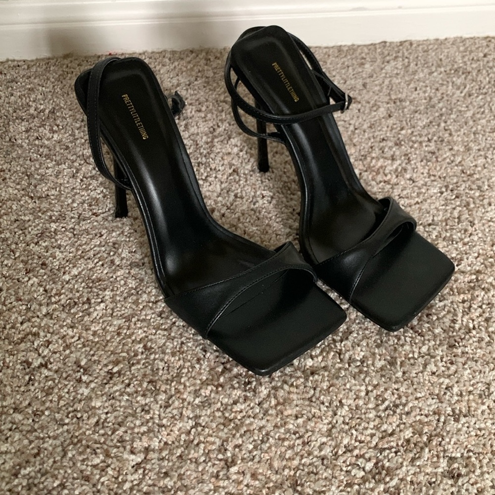 Black Strappy Heel Sandals PrettyLittleThing